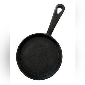 5 Inch Round Cast Iron Skillet